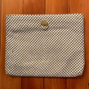 Vintage mesh metal large clutch purse